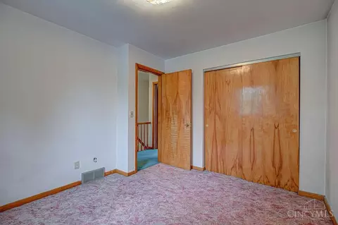 Bedroom - 112 Joyce Ave, Harrison, OH 45030 photo 4 of 9