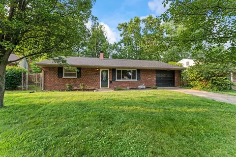 12182 Audie Ct, Springdale, OH 45246