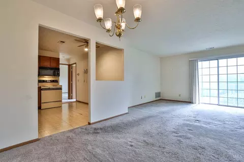 Living - 5938 Harrison Ave, Cincinnati, OH 45248 photo 5 of 5