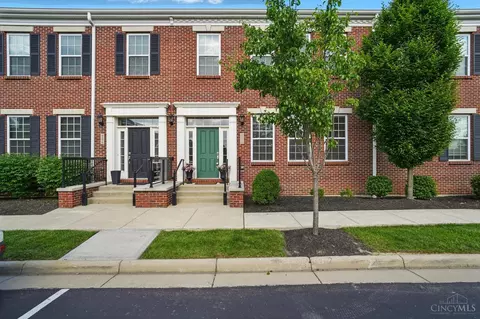 9276 Beacon St, Mason, OH 45040