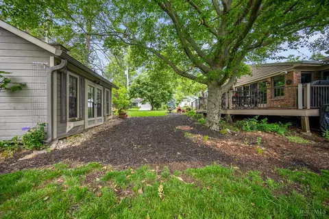 Exterior - 5547 Mapleridge Dr, Cincinnati, OH 45227 photo 9 of 12