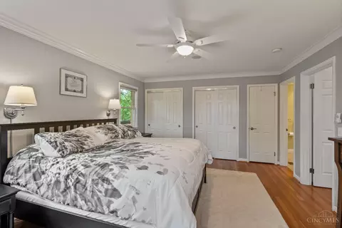 Bedroom - 5547 Mapleridge Dr, Cincinnati, OH 45227 photo 5 of 5