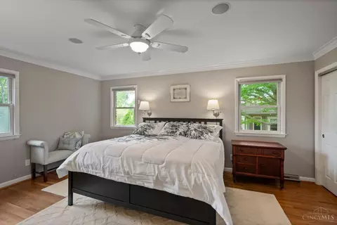 Bedroom - 5547 Mapleridge Dr, Cincinnati, OH 45227 photo 4 of 5
