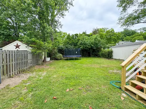 Exterior - 6982 Grace Ave, Mariemont, OH 45227 photo 10 of 10