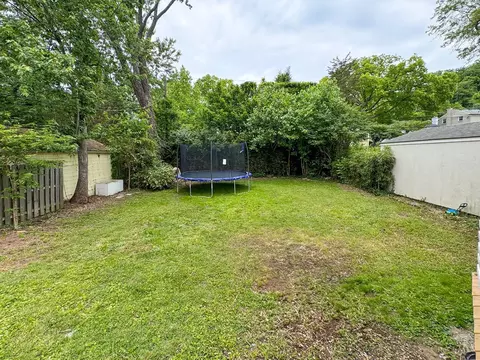 Exterior - 6982 Grace Ave, Mariemont, OH 45227 photo 8 of 10