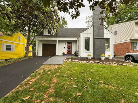 Exterior - 6982 Grace Ave, Mariemont, OH 45227 photo 3 of 10