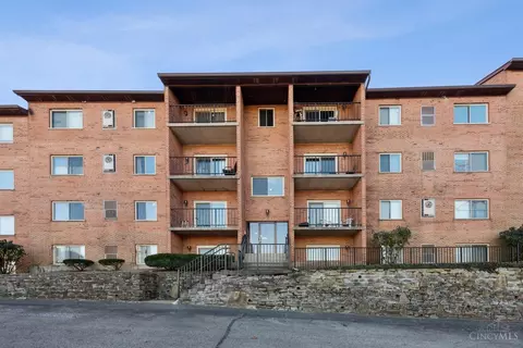 521 Martin Luther King Dr, Cincinnati, OH 45220