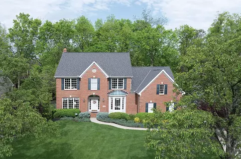 6631 Bluegrass Way, Mason, OH 45040