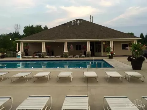 Exterior - 1060 River Forest Dr, Hamilton Township, OH 45039 photo 12 of 12
