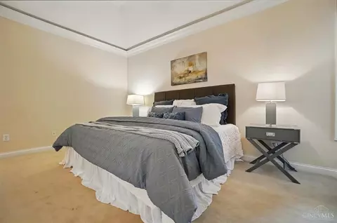 Bedroom - 1060 River Forest Dr, Hamilton Township, OH 45039 photo 3 of 11