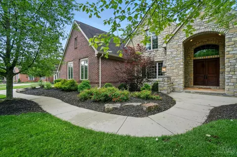 Exterior - 1060 River Forest Dr, Hamilton Township, OH 45039 photo 3 of 12