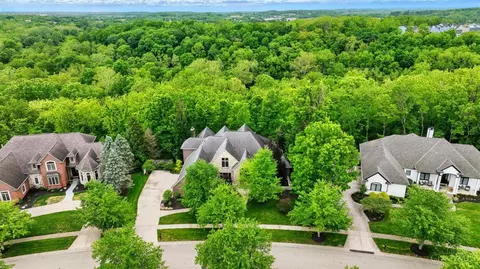 View/Area - 1060 River Forest Dr, Hamilton Township, OH 45039 photo 1 of 2