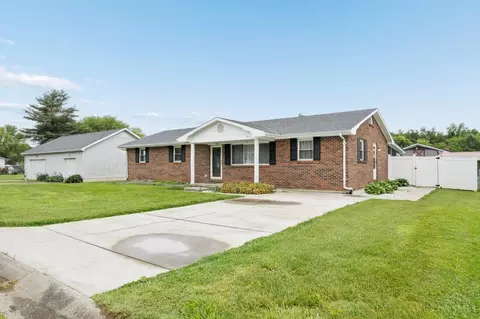 1905 Stivers Rd, Aberdeen, OH 45101