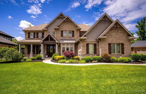 8134 Big Oak Cir, Mason, OH 45040