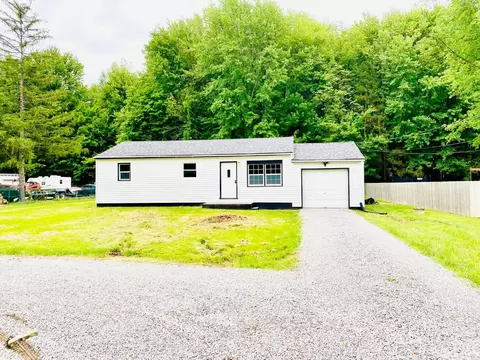 5776 St Rt 132, Batavia, OH 45103