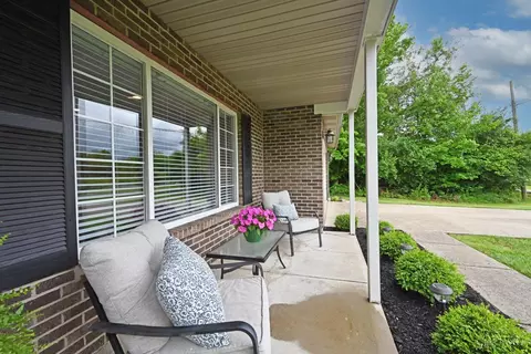 3481 Lakeview Dr, Pierce Twp, OH 45102 photo 3