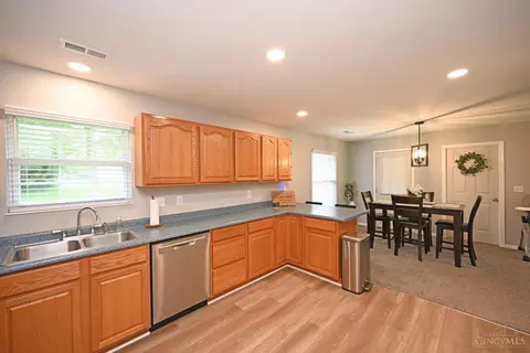 3481 Lakeview Dr, Pierce Twp, OH 45102 photo 18