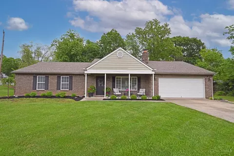 3481 Lakeview Dr, Pierce Twp, OH 45102