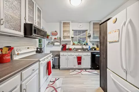 2963 Mapleleaf Ave, Cincinnati, OH 45212 photo 18
