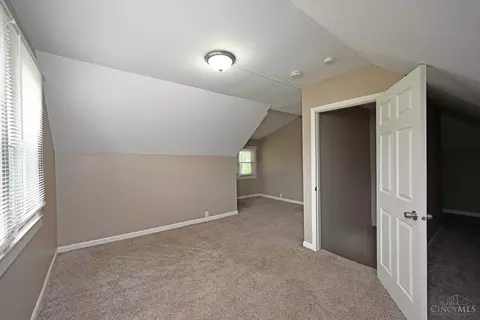 Bedroom - 7428 Werner Ave, Mount Healthy, OH 45231 photo 9 of 12