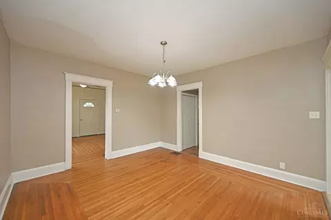 Dining - 7428 Werner Ave, Mount Healthy, OH 45231 photo 2 of 4