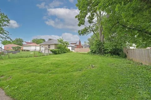Exterior - 7428 Werner Ave, Mount Healthy, OH 45231 photo 4 of 8