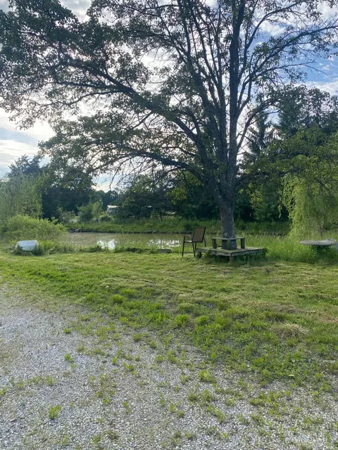2056 Clermontville Laurel Rd, Monroe Twp, OH 45157