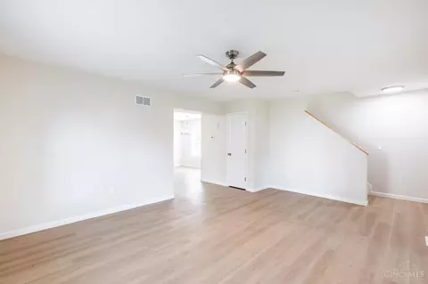 1402 Regent Ave, Cincinnati, OH 45237 photo 7