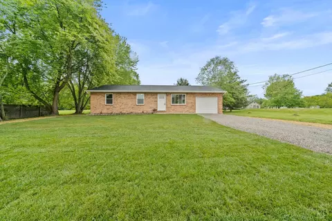 6240 Newtonsville Rd, Goshen, OH 45122