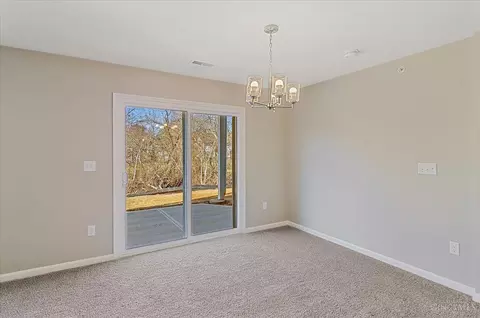 549 Tradition Rdg, Cincinnati, OH 45245 photo 6
