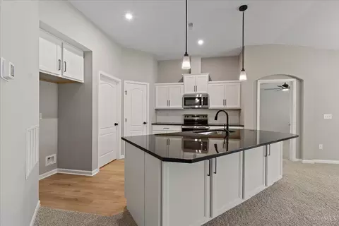 Kitchen - 527 Tradition Rdg, Cincinnati, OH 45245 photo 1 of 3