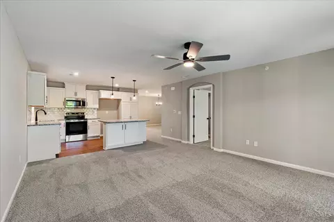 537 Tradition Rdg, Cincinnati, OH 45245 photo 8