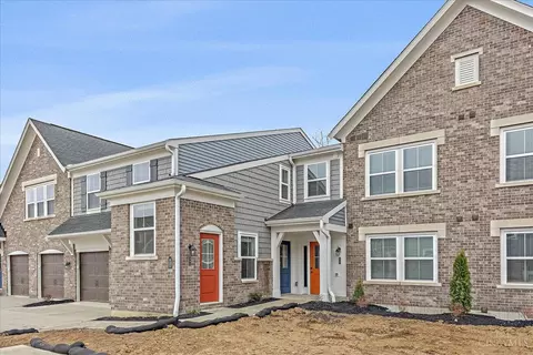 537 Tradition Rdg, Cincinnati, OH 45245