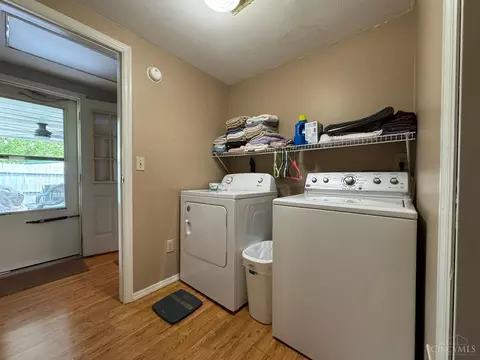 209 Orchard Cir, Blanchester, OH 45107 photo 14