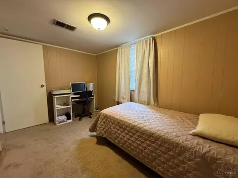 209 Orchard Cir, Blanchester, OH 45107 photo 21