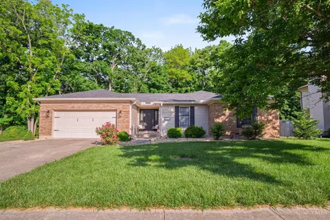 2020 Woodcreek Dr, Fairfield, OH 45014