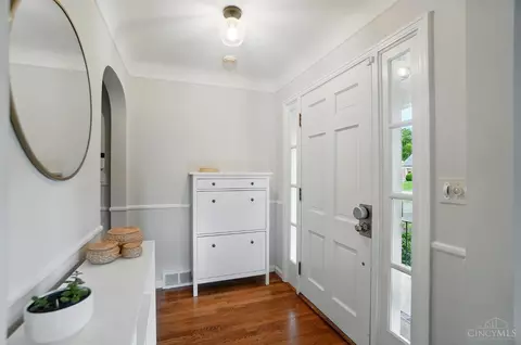 Entry Way - 6033 St Regis Dr, Cincinnati, OH 45236 photo 1 of 9