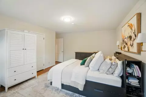Bedroom - 6033 St Regis Dr, Cincinnati, OH 45236 photo 4 of 12