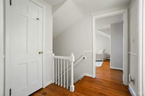 Entry Way - 6033 St Regis Dr, Cincinnati, OH 45236 photo 7 of 9