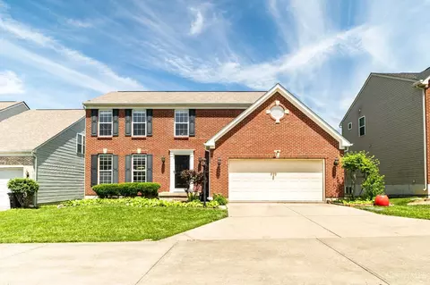 6264 Old Mill Ct, Hamilton, OH 45011