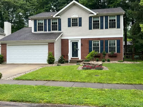 1331 Statewood Ct, Amelia, OH 45102