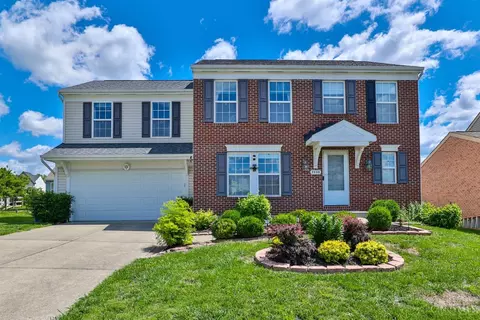 7590 Black Squirrel Trl, Hamilton, OH 45011