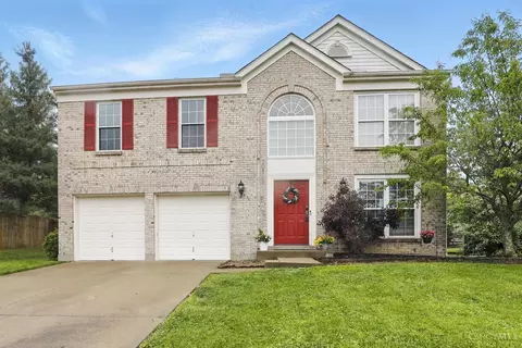 701 Regent Rd, Cincinnati, OH 45245