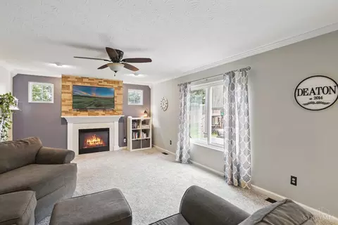 701 Regent Rd, Cincinnati, OH 45245 photo 7