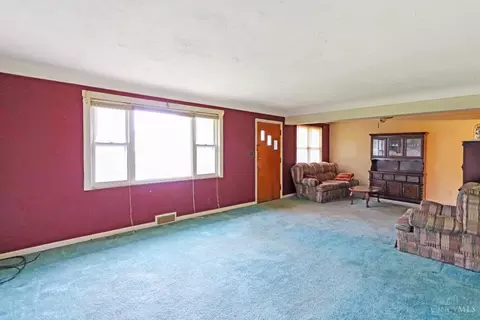 Living - 738 Clough Pike, Cincinnati, OH 45245 photo 3 of 4
