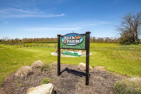 5090 Magie Hill Ln, Oxford Twp, OH 45056