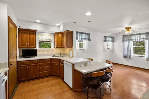 4997 Foley Rd, Cincinnati, OH 45238 photo 12