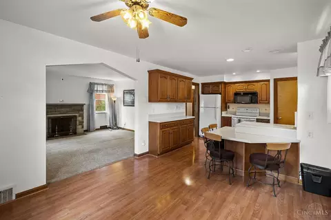 4997 Foley Rd, Cincinnati, OH 45238 photo 9