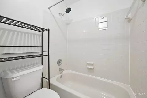 1027 Windsor St, Cincinnati, OH 45206 photo 24