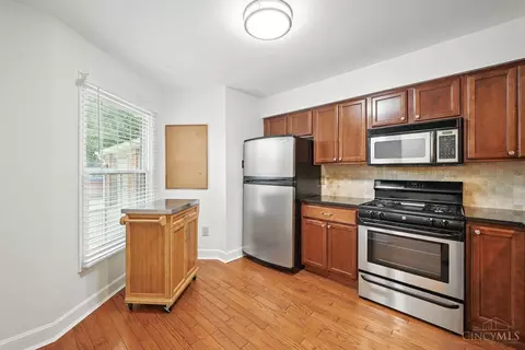 1027 Windsor St, Cincinnati, OH 45206 photo 13